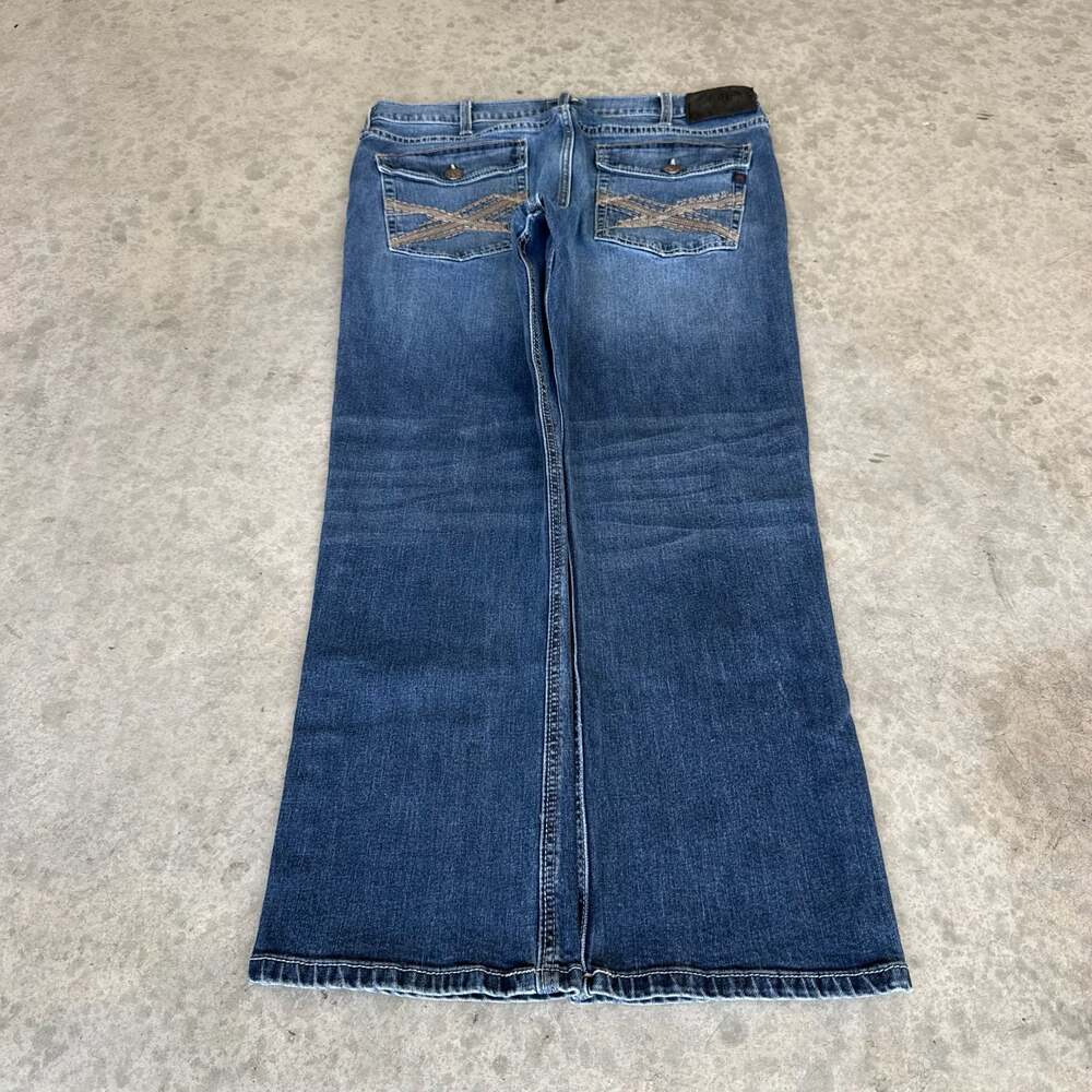 Vintage Y2K Rock & Republic Denim Jeans with Back Pocket Embroidery